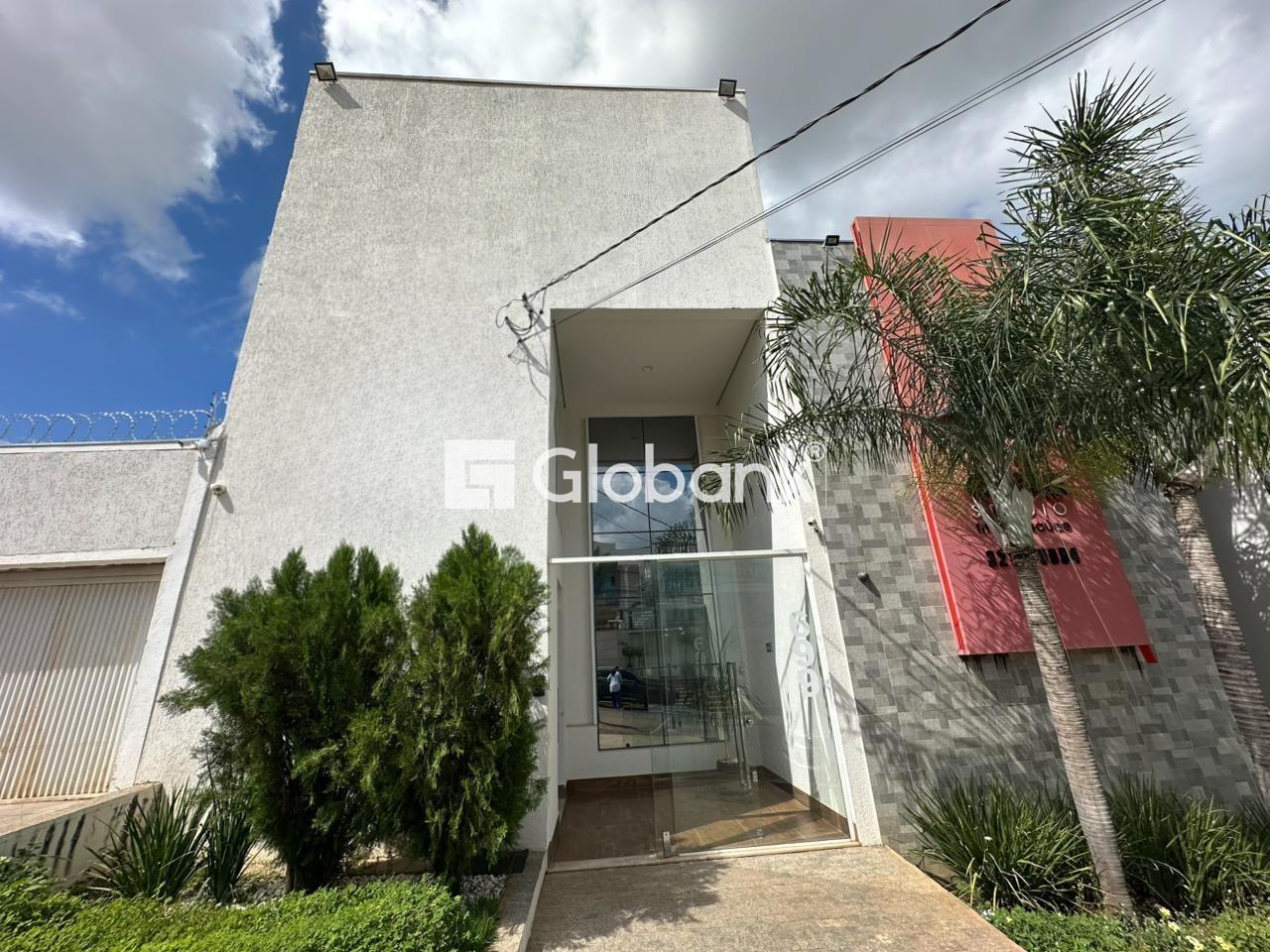 Casa 3 quartos para aluguel Ibituruna 150m² Montes Claros MG: Fachada