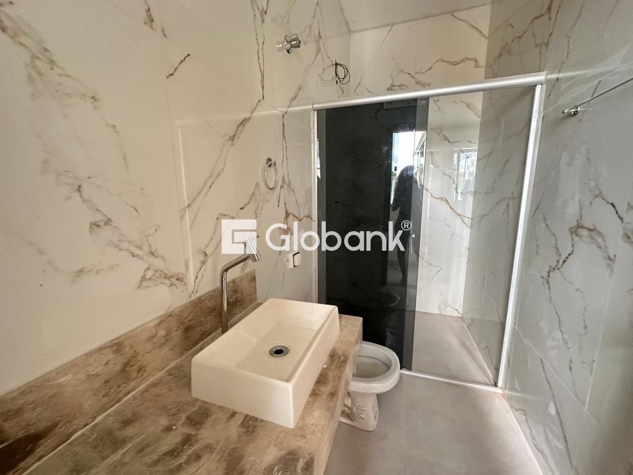 Casa 3 quartos para aluguel Santa Lúcia 250m² Montes Claros MG: Suite