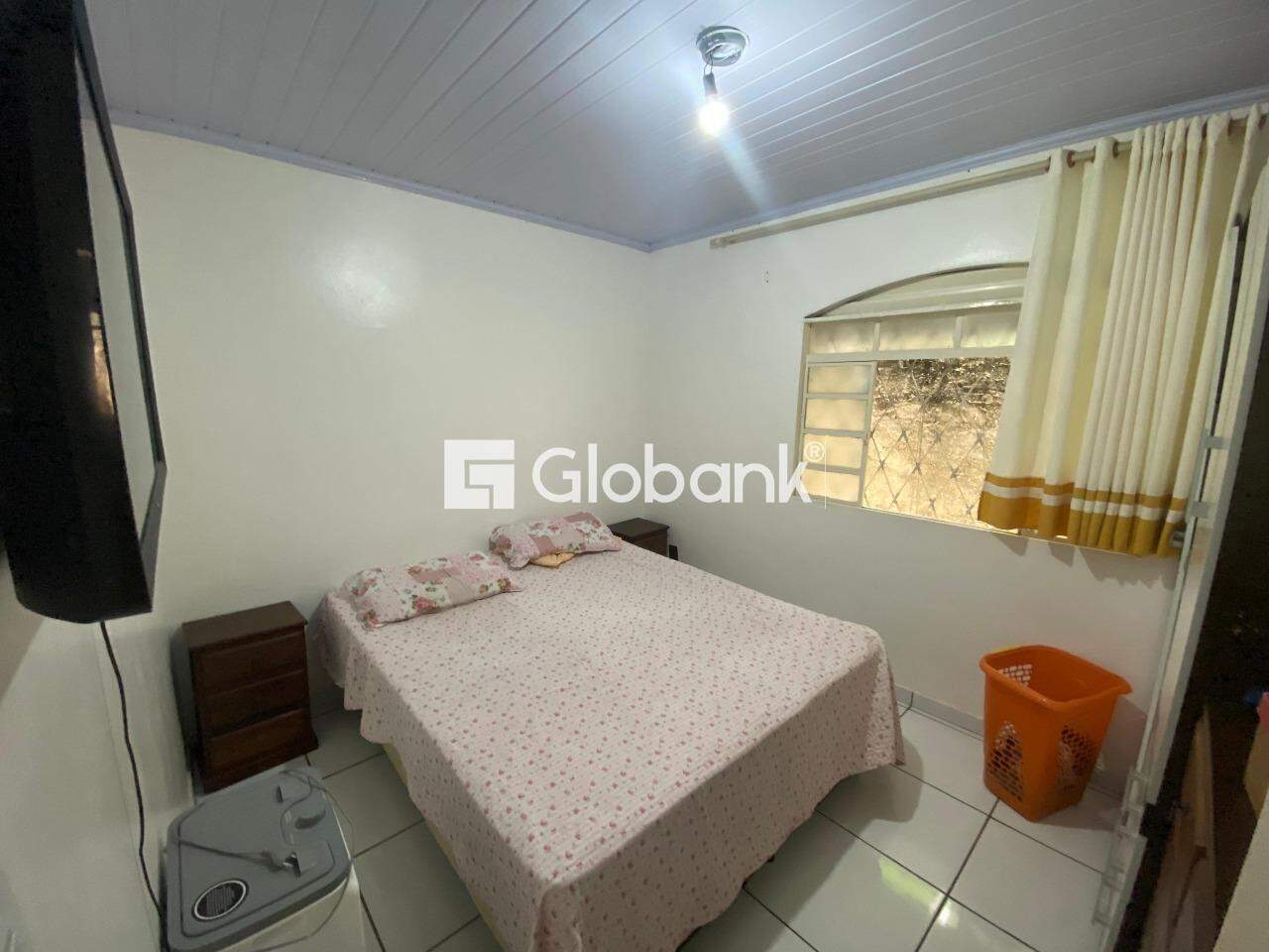 Casa 4 quartos à venda Major Prates 70m² Montes Claros MG: 