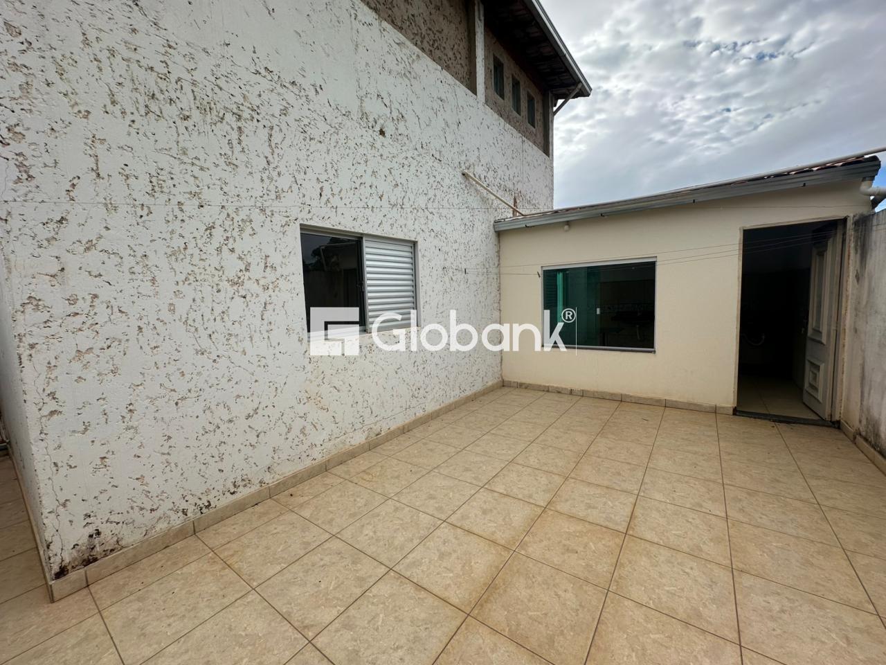 Apartamento 2 quartos para aluguel Morada do Sol 90m² Montes Claros MG: Área privativa