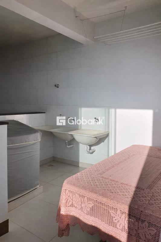 Casa 3 quartos à venda Monte Carmelo 120m² Montes Claros MG: 