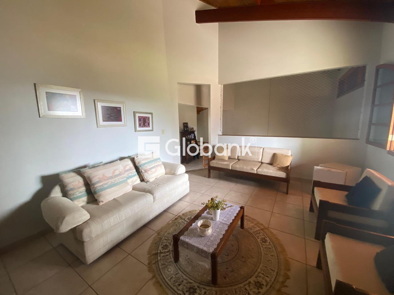 Casa 4 quartos à venda Cândida Câmara 300m² Montes Claros MG: 