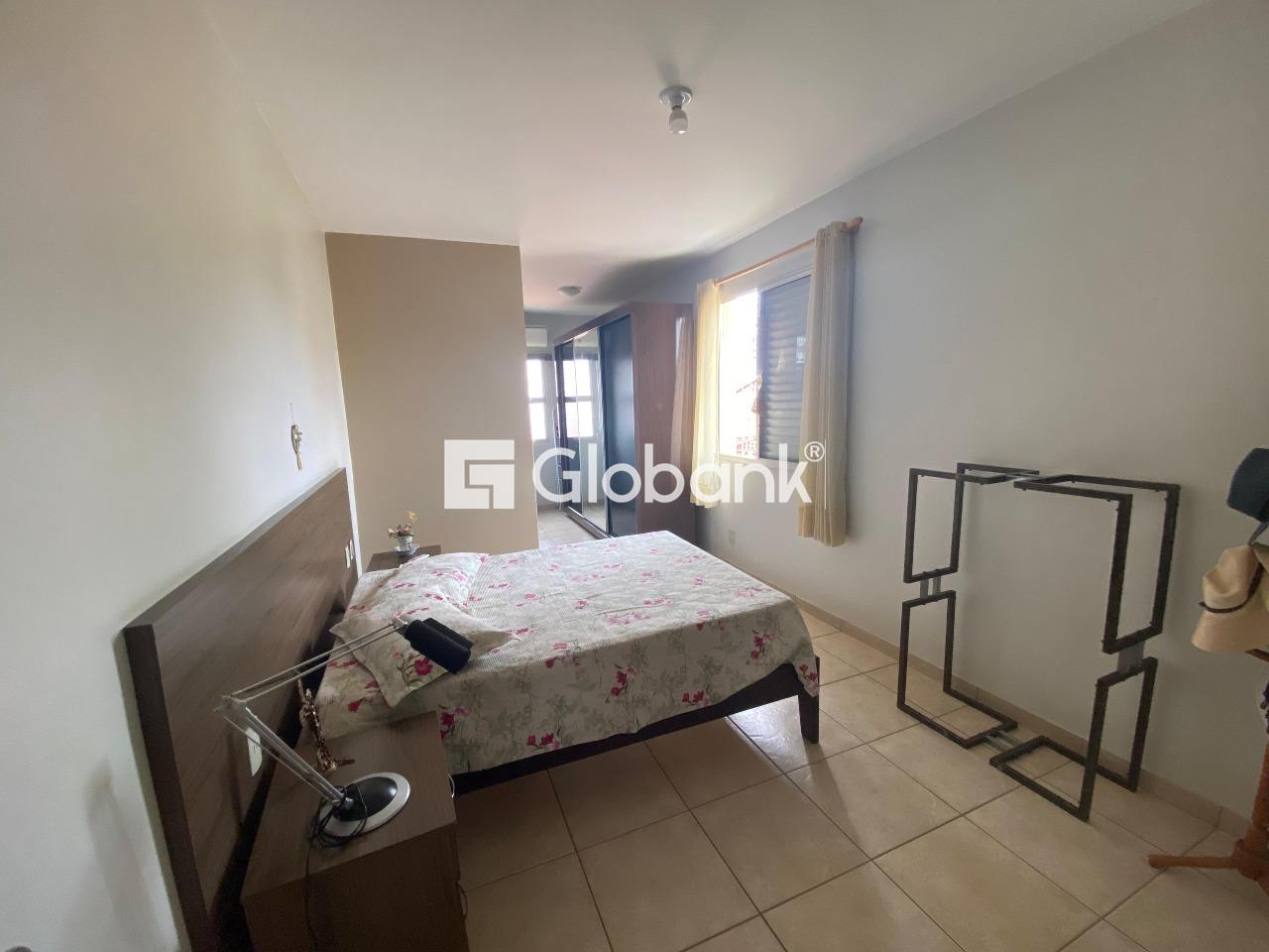 Casa 4 quartos à venda Cândida Câmara 300m² Montes Claros MG: 