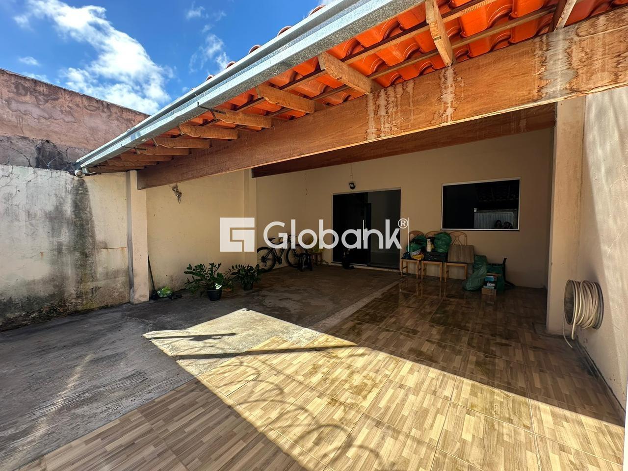 Casa 2 quartos para aluguel Vila Atlântida 70m² Montes Claros MG: 