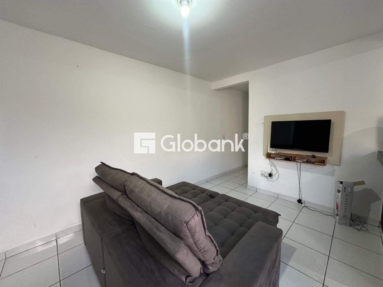 Casa 3 quartos para aluguel Jardim Olímpico 90m² Montes Claros MG: Sala