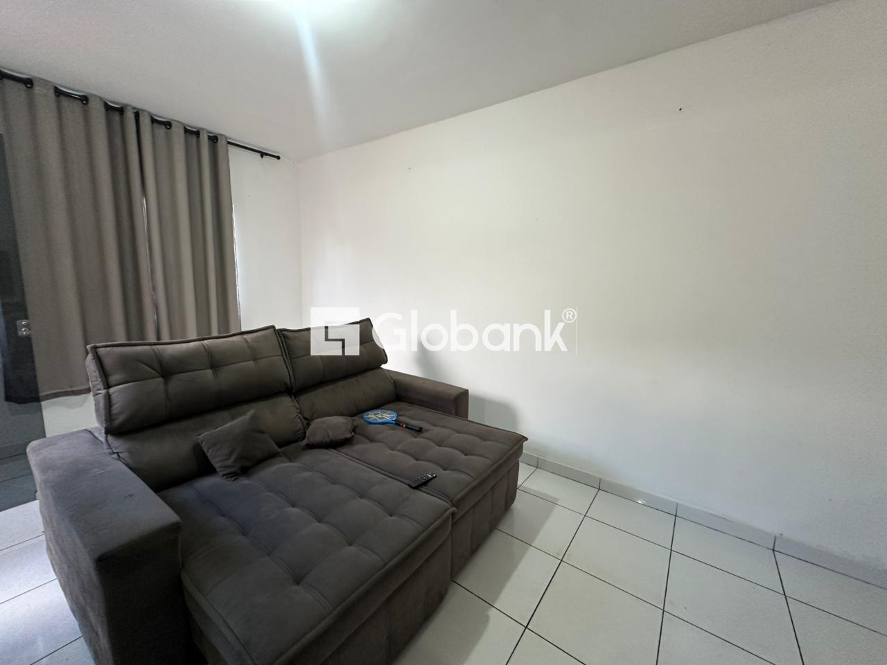 Casa 3 quartos para aluguel Jardim Olímpico 90m² Montes Claros MG: Sala