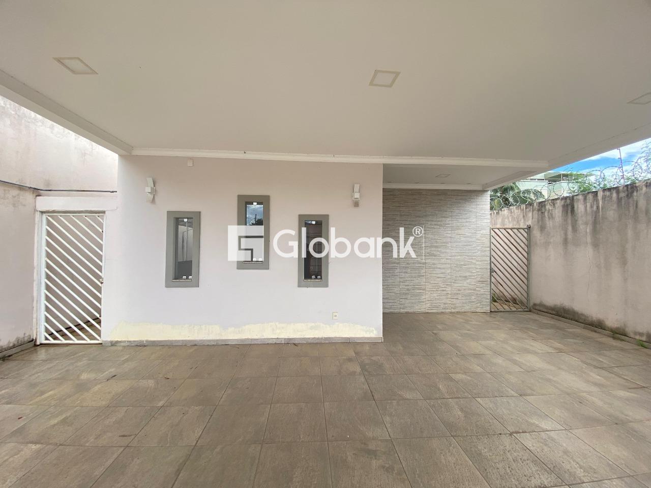 Casa 3 quartos à venda Edgar Pereira 360m² Montes Claros MG: 