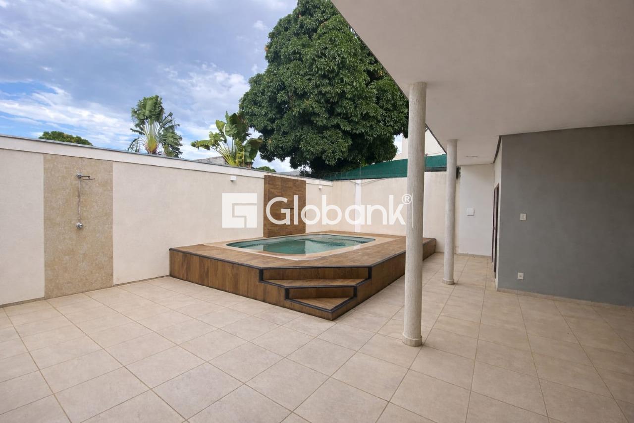 Casa 3 quartos à venda Edgar Pereira 360m² Montes Claros MG: 