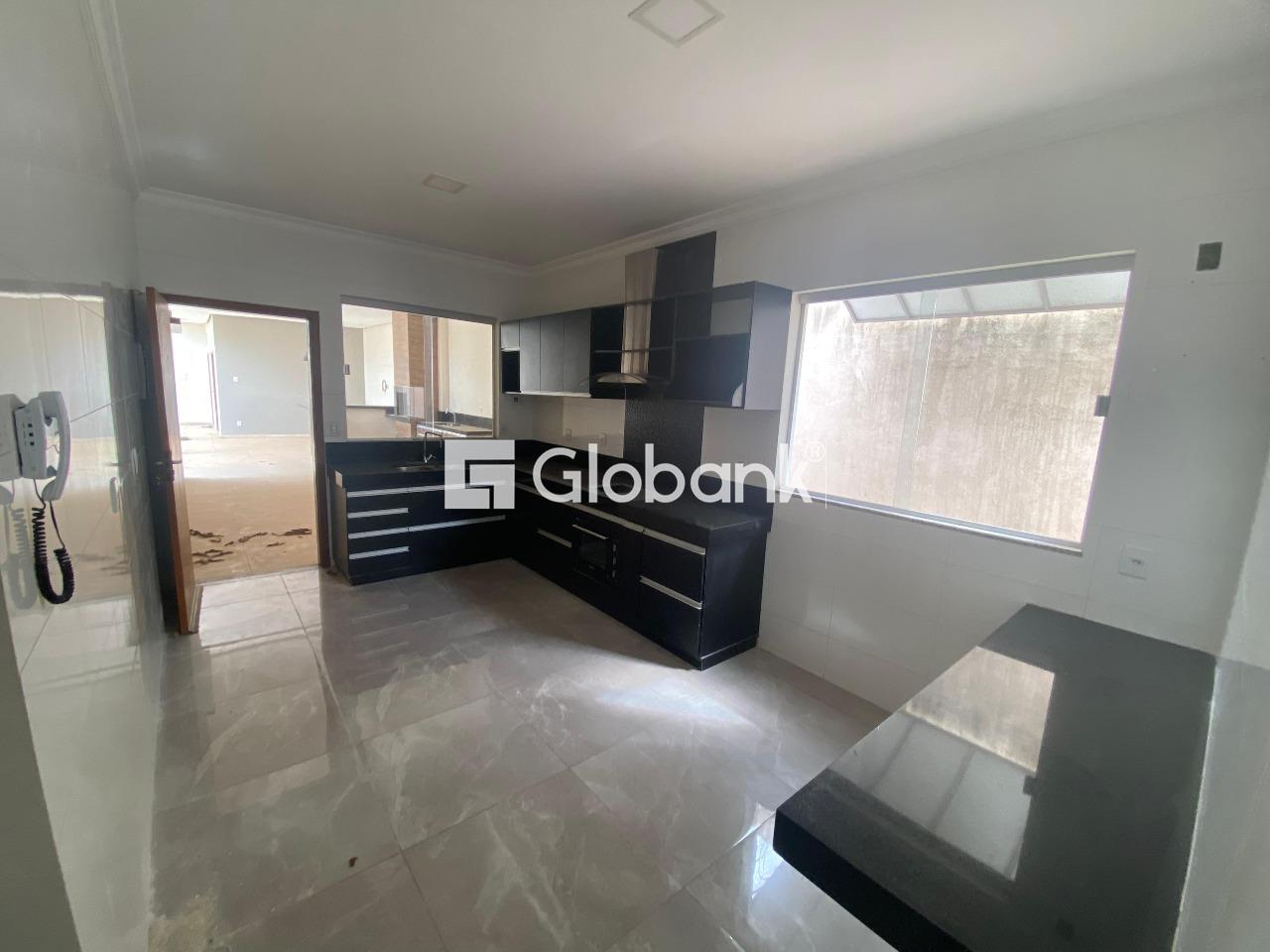 Casa 3 quartos à venda Edgar Pereira 360m² Montes Claros MG: 