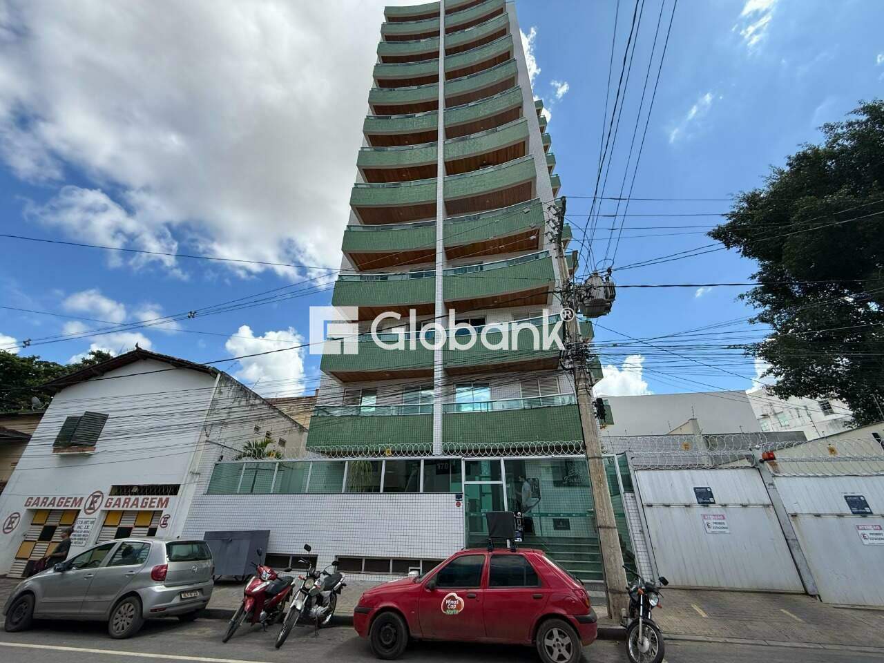 Flat 1 quarto para aluguel Centro 35m² Montes Claros MG: Fachada