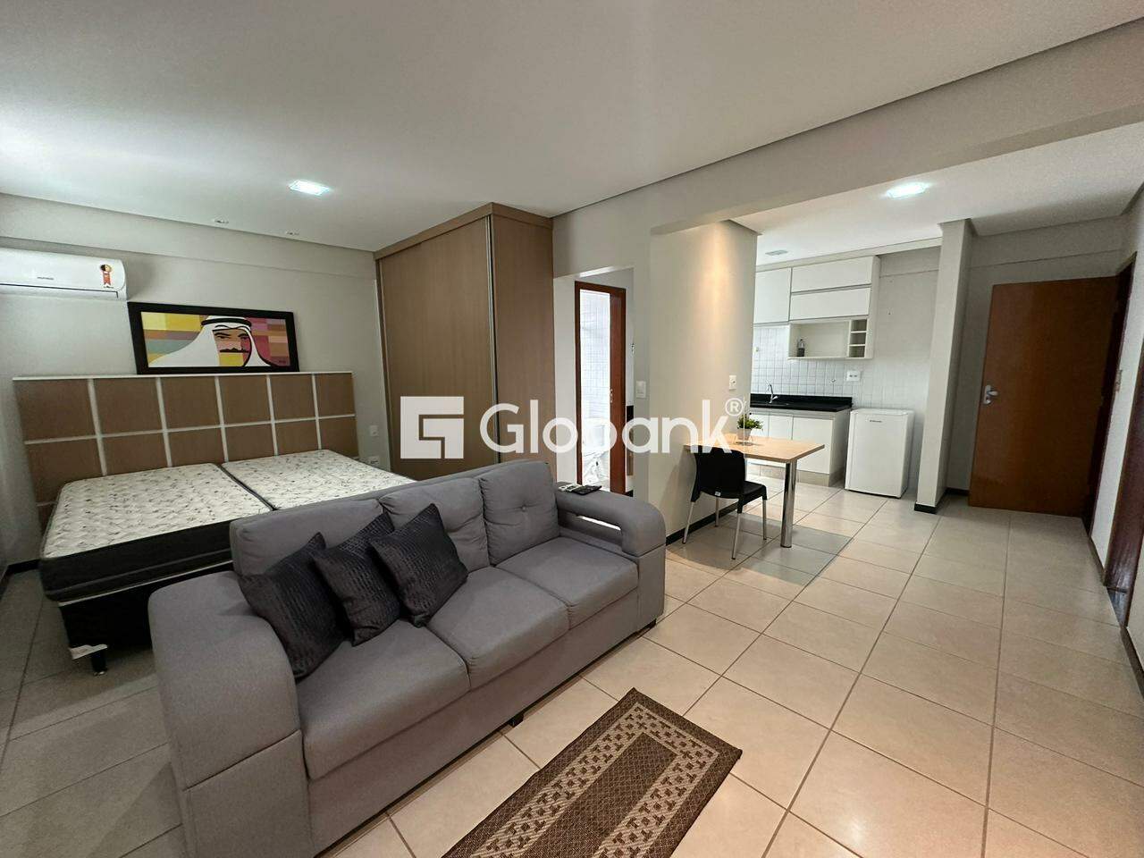 Apartamento 2 quartos para aluguel Centro 42m² Montes Claros MG: 