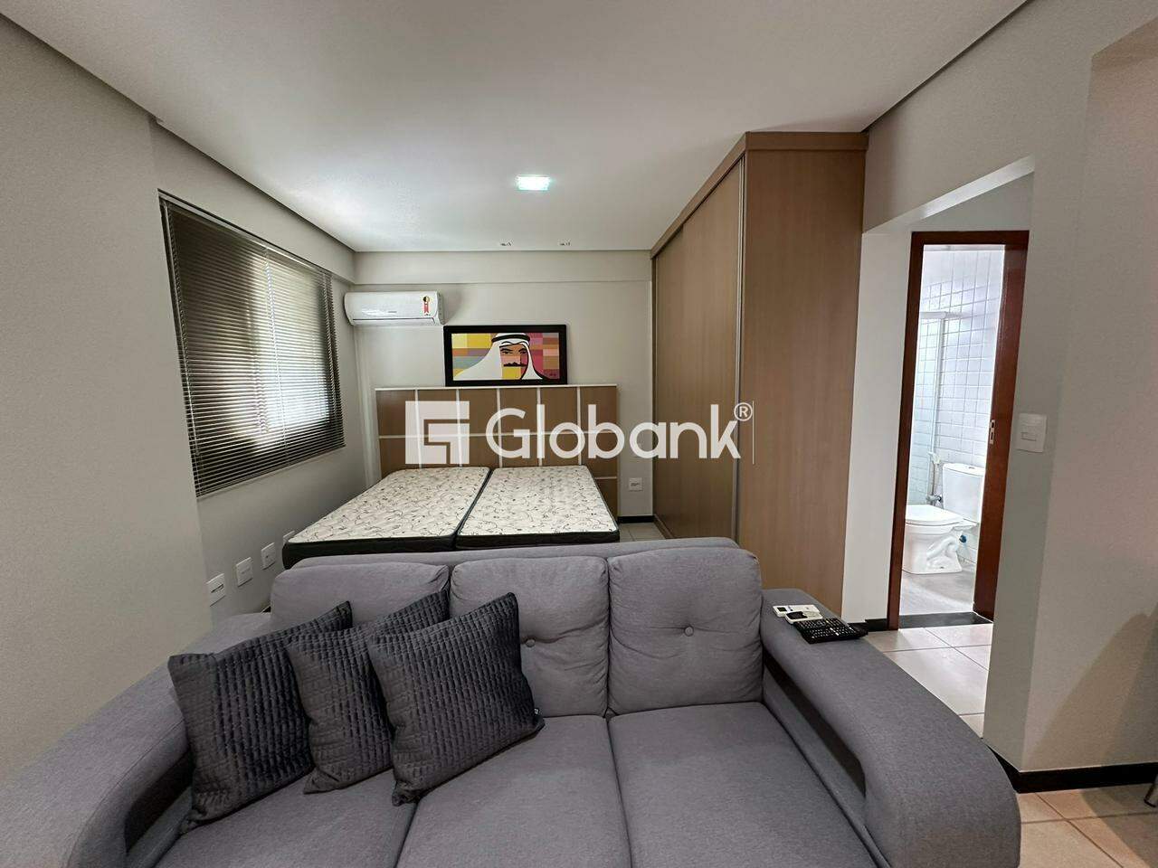 Apartamento 2 quartos para aluguel Centro 42m² Montes Claros MG: 