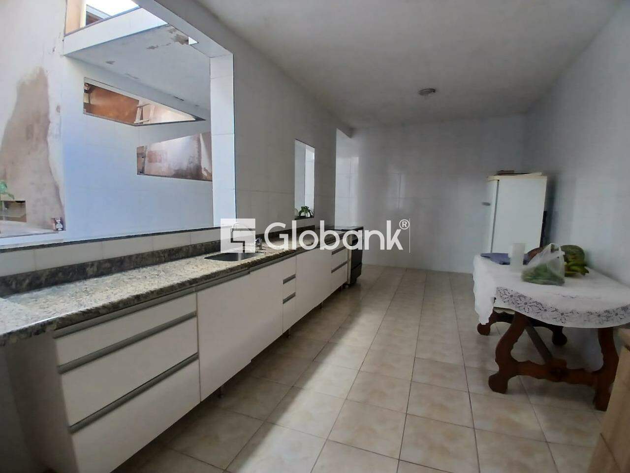 Casa 5 quartos à venda Morada do Parque 170m² Montes Claros MG: 