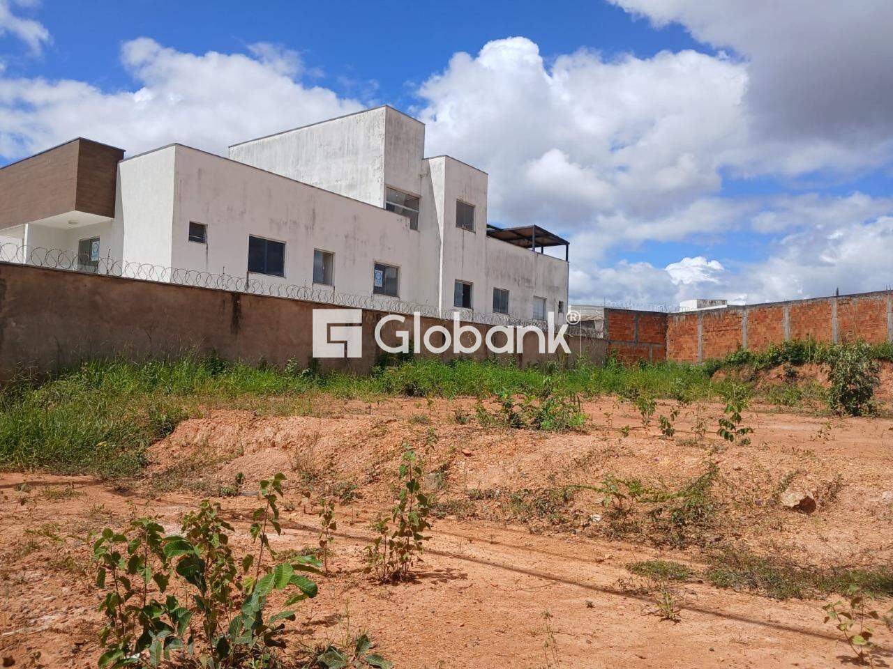 Terreno à venda Ibituruna 516m² Montes Claros MG: