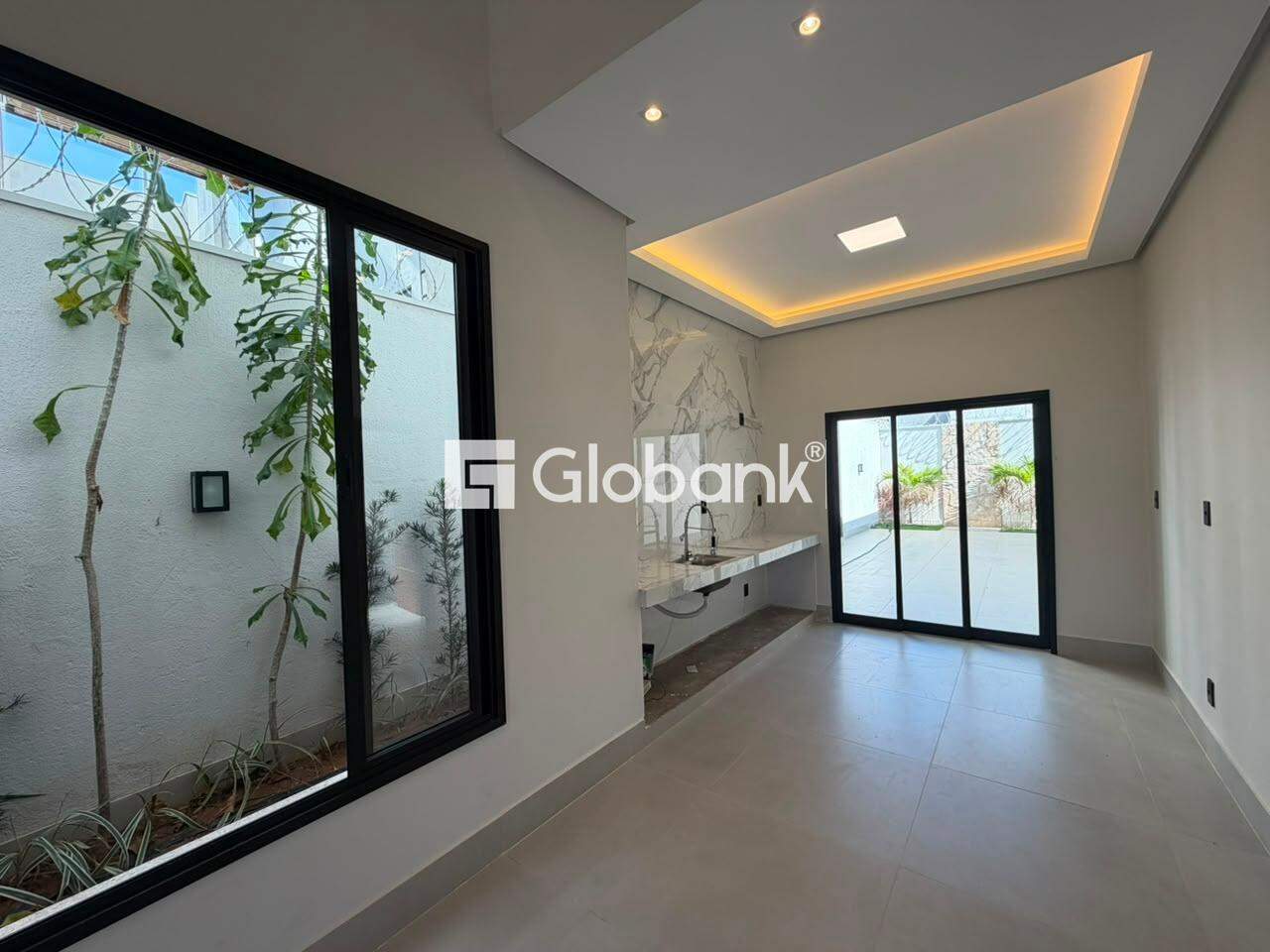 Casa 3 quartos para aluguel Morada do Sol 160m² Montes Claros MG: 