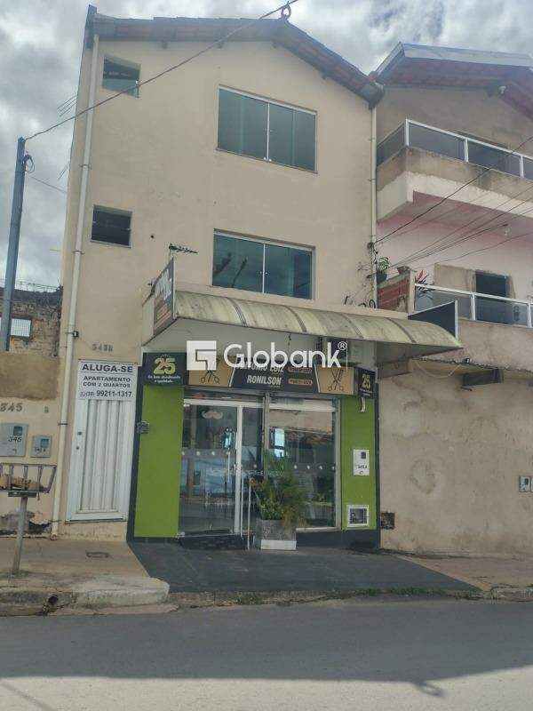 Apartamento 2 quartos para aluguel Santa Rita I 60m² Montes Claros MG: Fachada