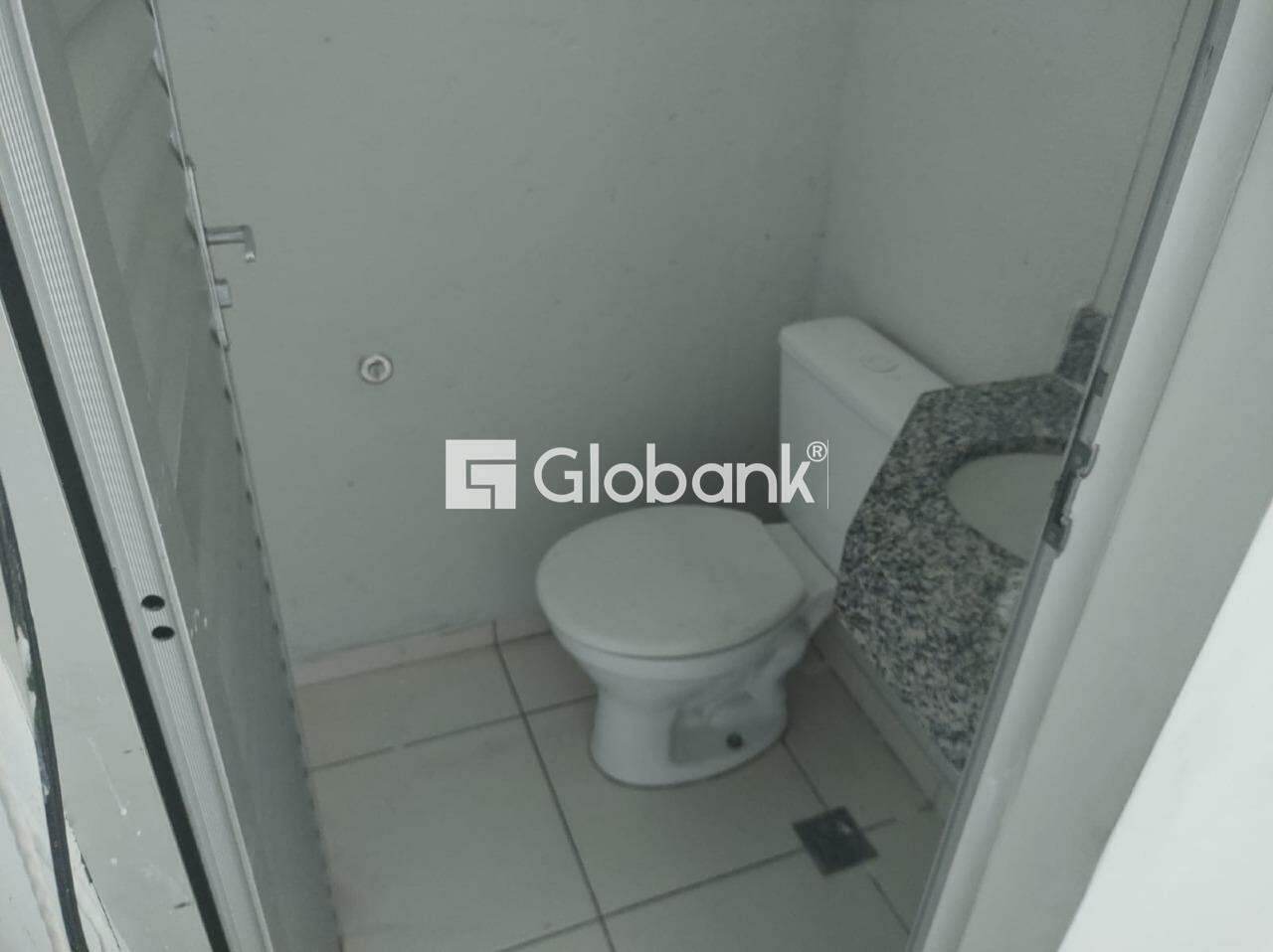 Apartamento 2 quartos para aluguel Santa Rita I 60m² Montes Claros MG: Lavabo