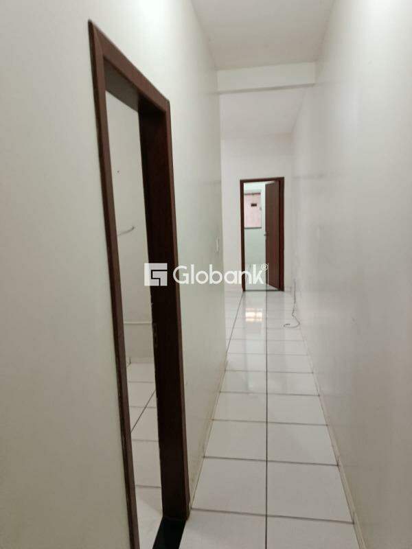 Casa 3 quartos à venda Independência 60m² Montes Claros MG: 