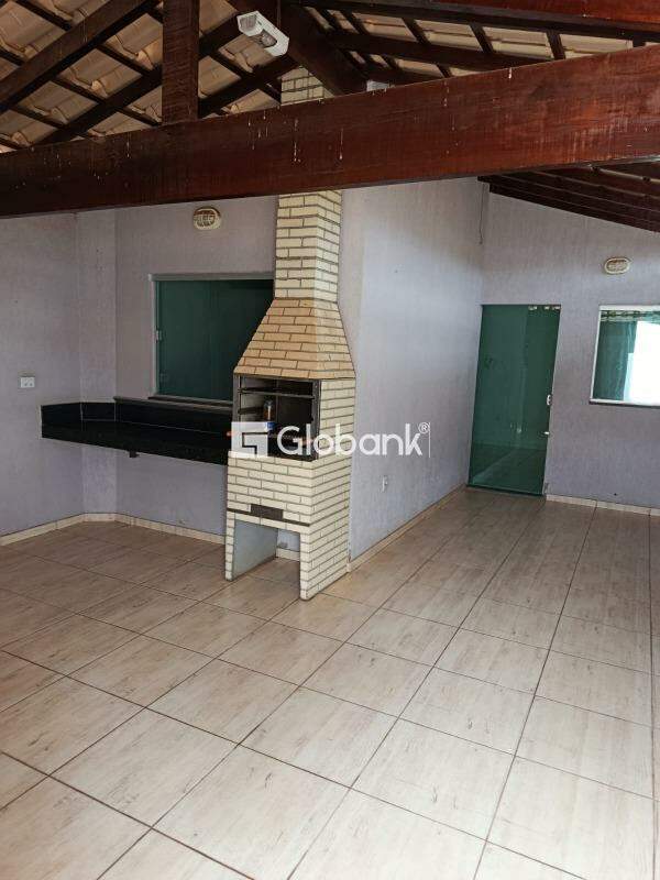 Casa 3 quartos à venda Independência 60m² Montes Claros MG: 