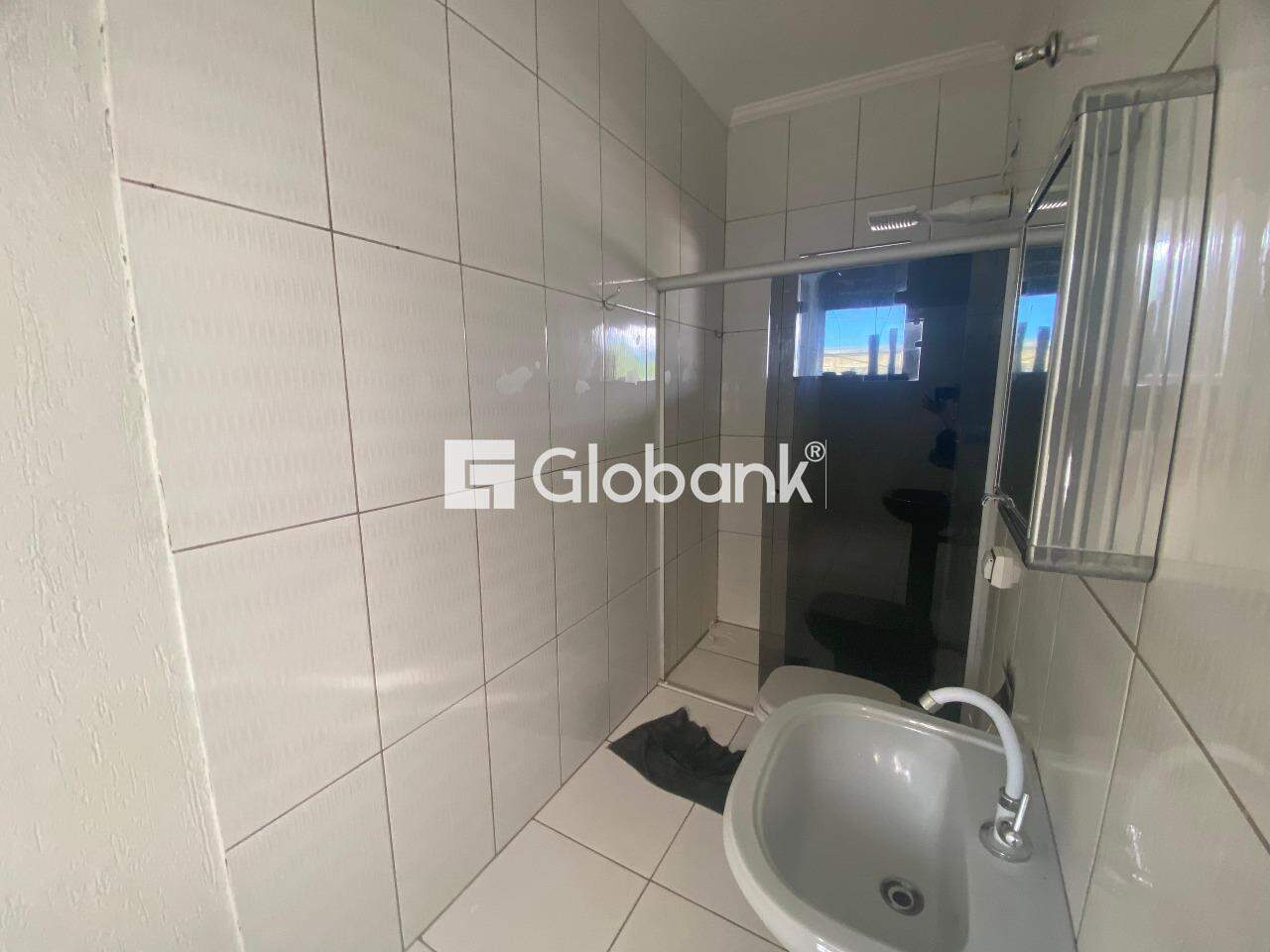 Casa 4 quartos à venda Esplanada 180m² Montes Claros MG: 