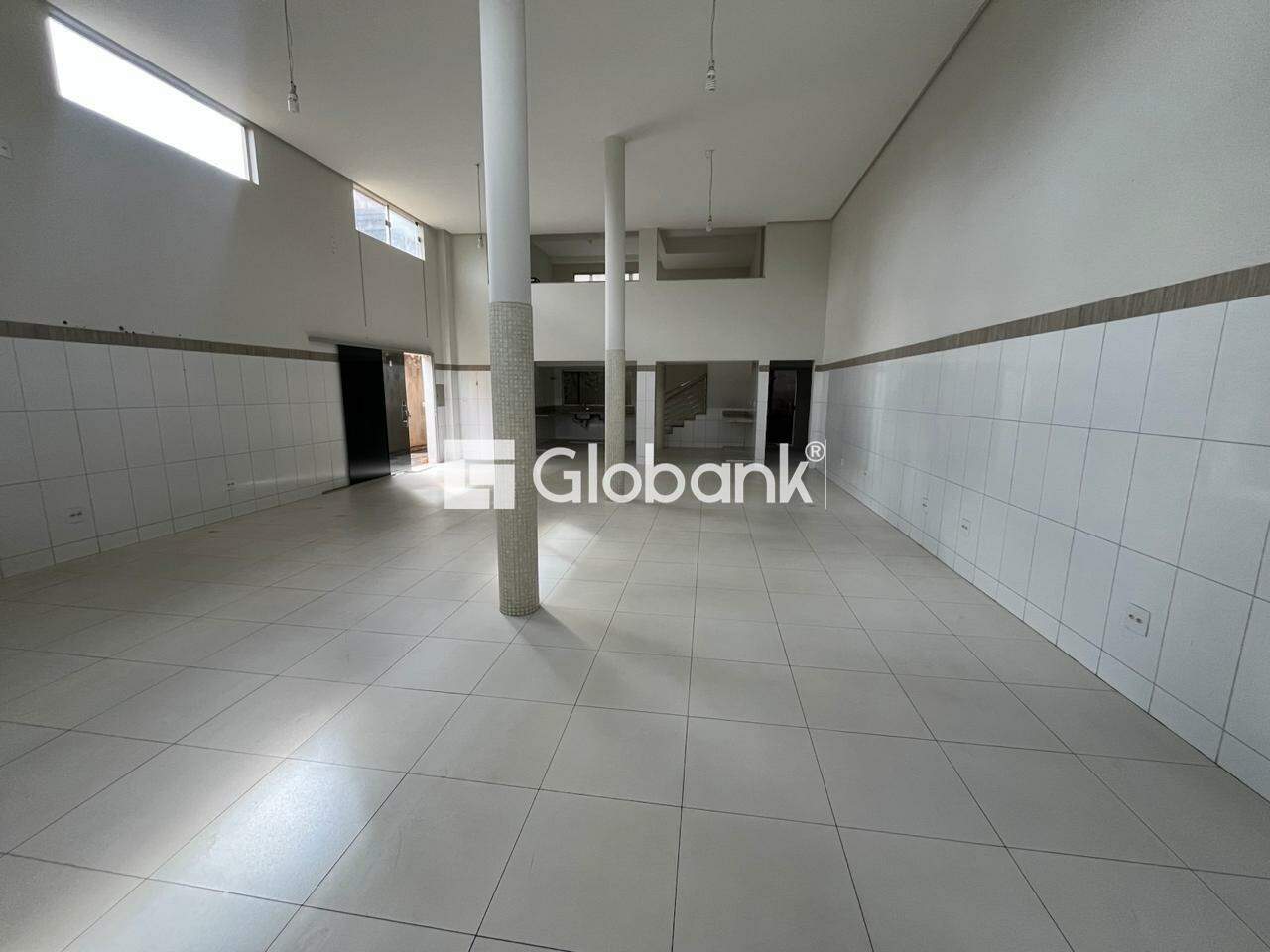 Casa comercial 3 quartos à venda Jardim Brasil 500m² Montes Claros MG: 