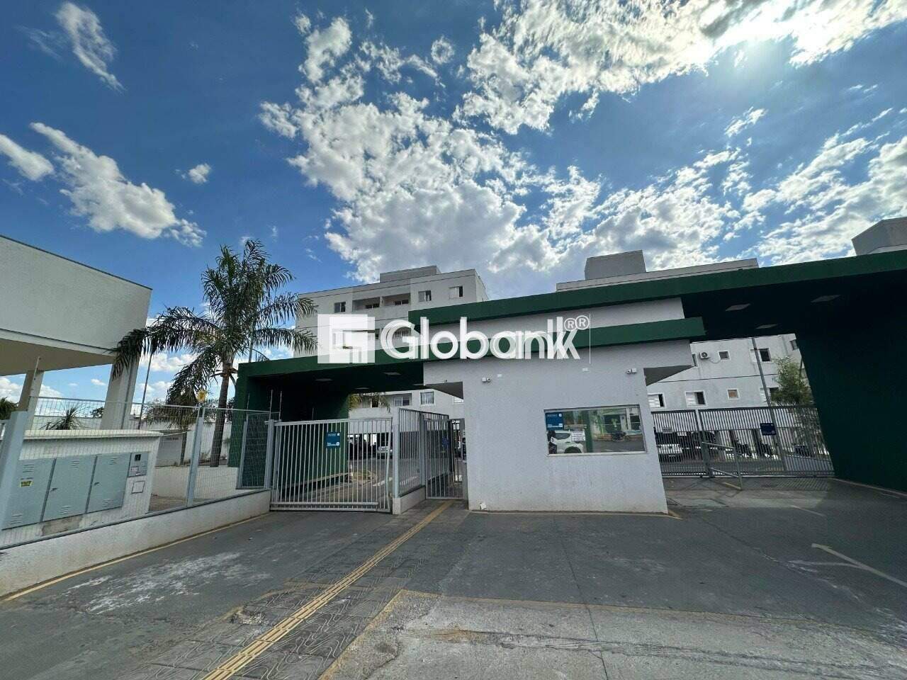 Apartamento 2 quartos para aluguel Planalto 55m² Montes Claros MG: Fachada