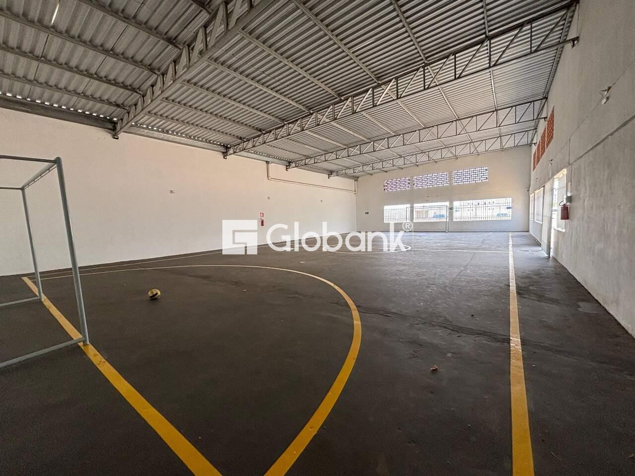 Apartamento 2 quartos para aluguel Planalto 55m² Montes Claros MG: quadra