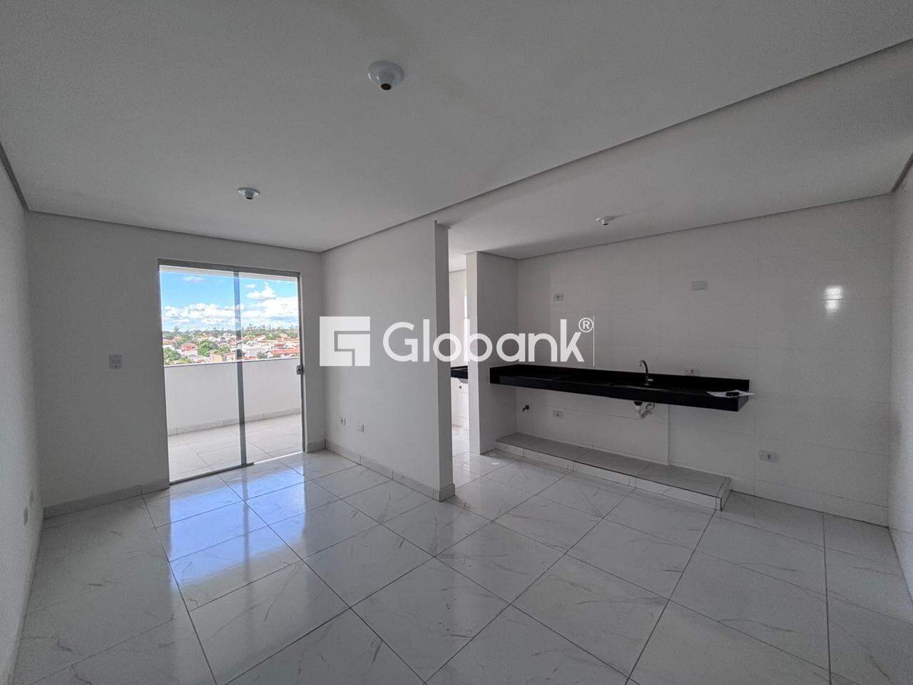 Apartamento 3 quartos para aluguel Planalto 85m² Montes Claros MG: Sala