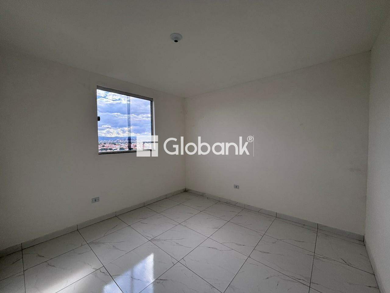 Apartamento 3 quartos para aluguel Planalto 85m² Montes Claros MG: Quarto suite