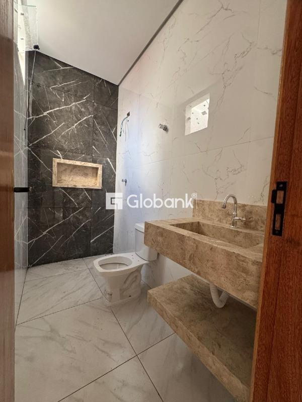 Casa 2 quartos à venda Jardim Olímpico 45m² Montes Claros MG: 