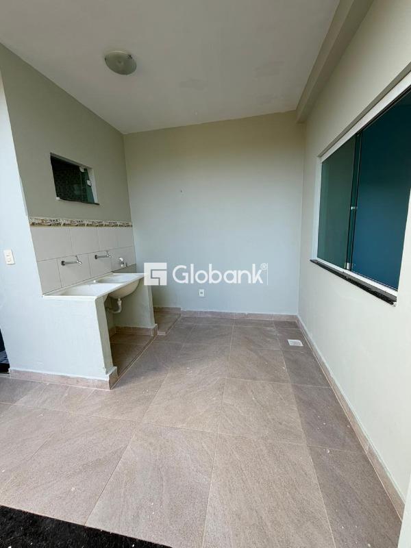 Casa 4 quartos à venda Monte Carmelo 120m² Montes Claros MG: 