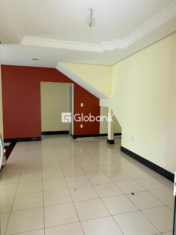 Casa 4 quartos à venda Monte Carmelo 120m² Montes Claros MG: 