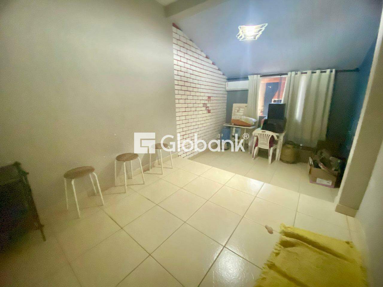 Casa 4 quartos à venda Major Prates 80m² Montes Claros MG: 