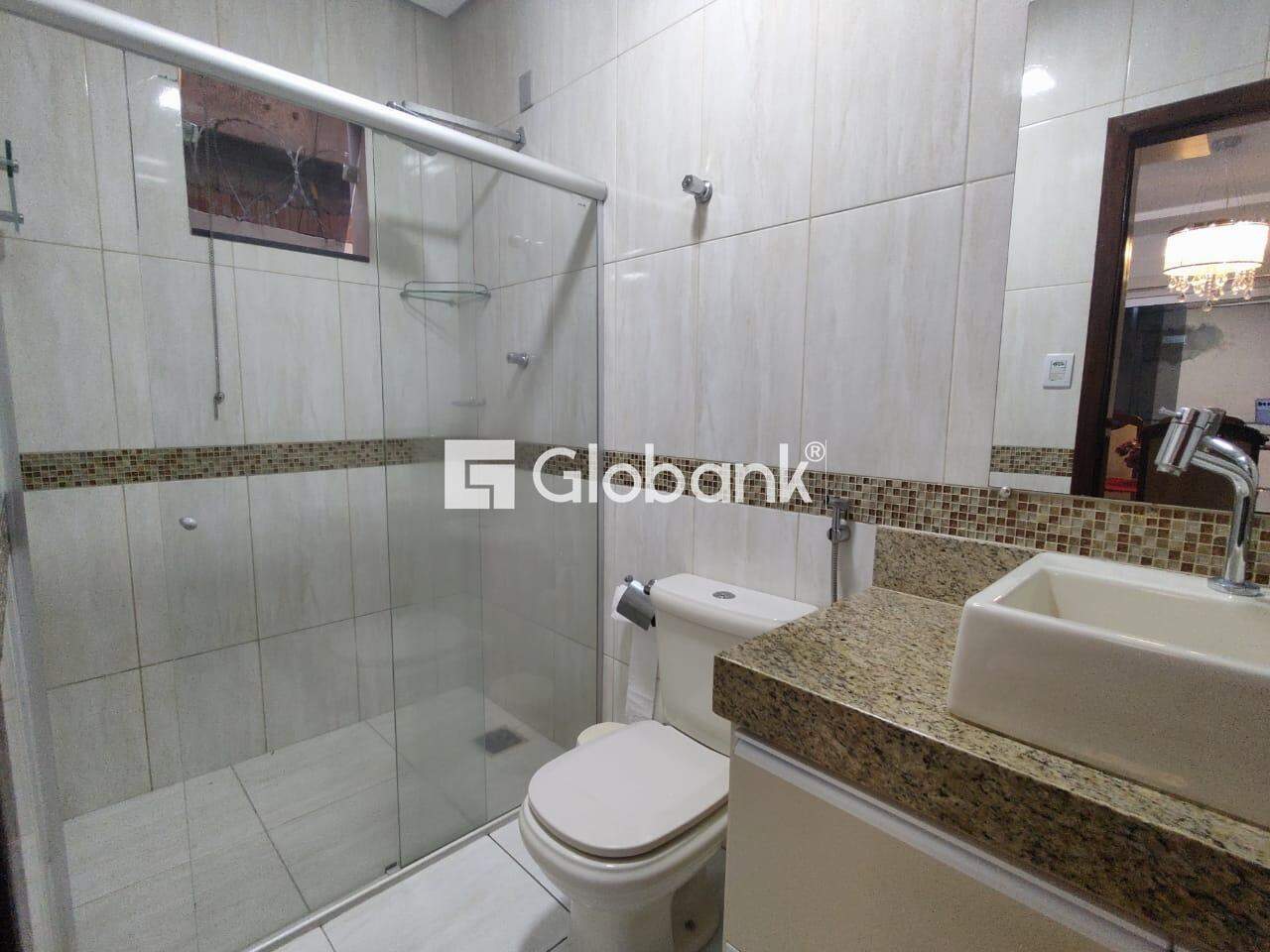 Casa 3 quartos à venda Monte Carmelo 172m² Montes Claros MG: