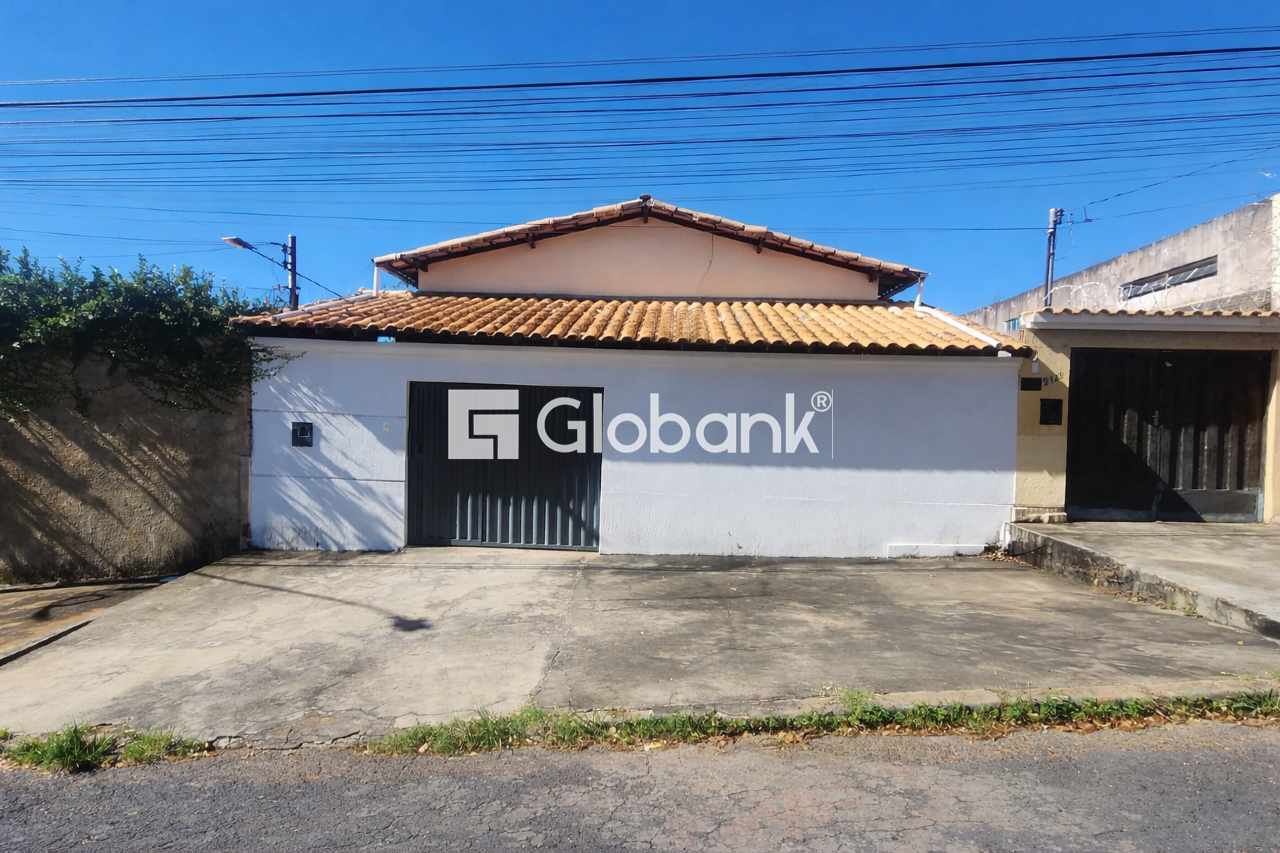 Casa 3 quartos à venda Lourdes 140m² Montes Claros MG: 