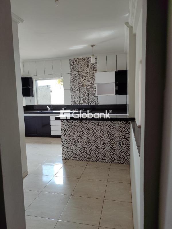 Casa 3 quartos à venda Lourdes 140m² Montes Claros MG: 