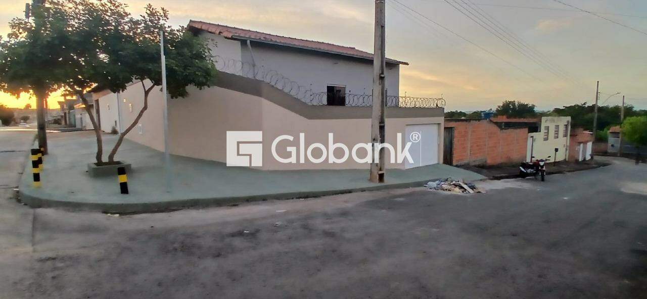 Casa 3 quartos à venda Vila Sion 62,48m² Montes Claros MG: 