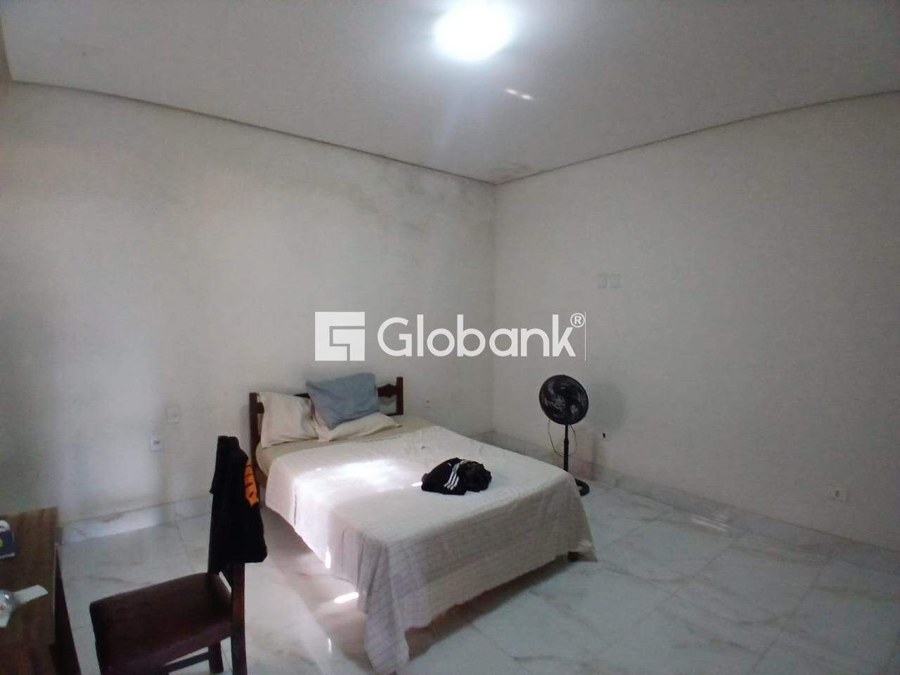Casa 4 quartos à venda Cintra 160m² Montes Claros MG: 
