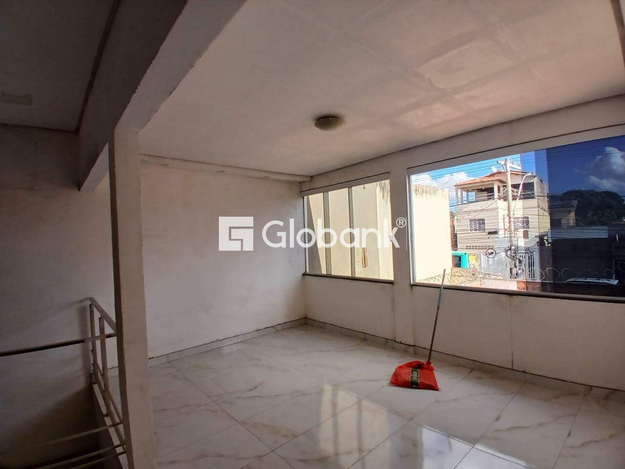 Casa 4 quartos à venda Cintra 160m² Montes Claros MG: