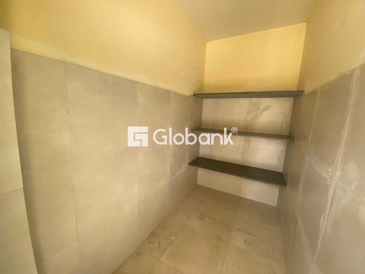Casa 4 quartos para aluguel Ibituruna 300m² Montes Claros MG: 