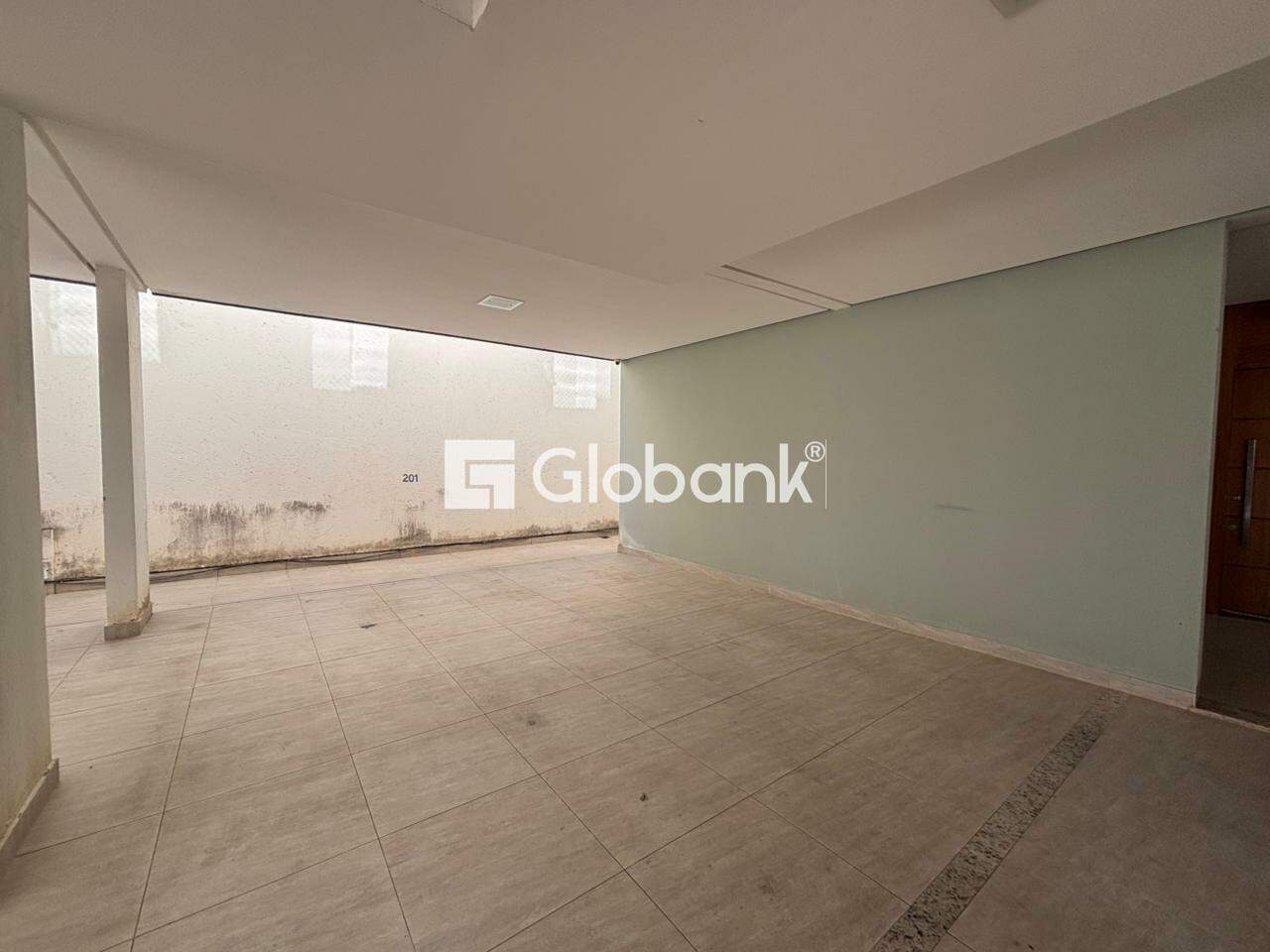 Apartamento 3 quartos para aluguel Ibituruna 148m² Montes Claros MG: Garagem