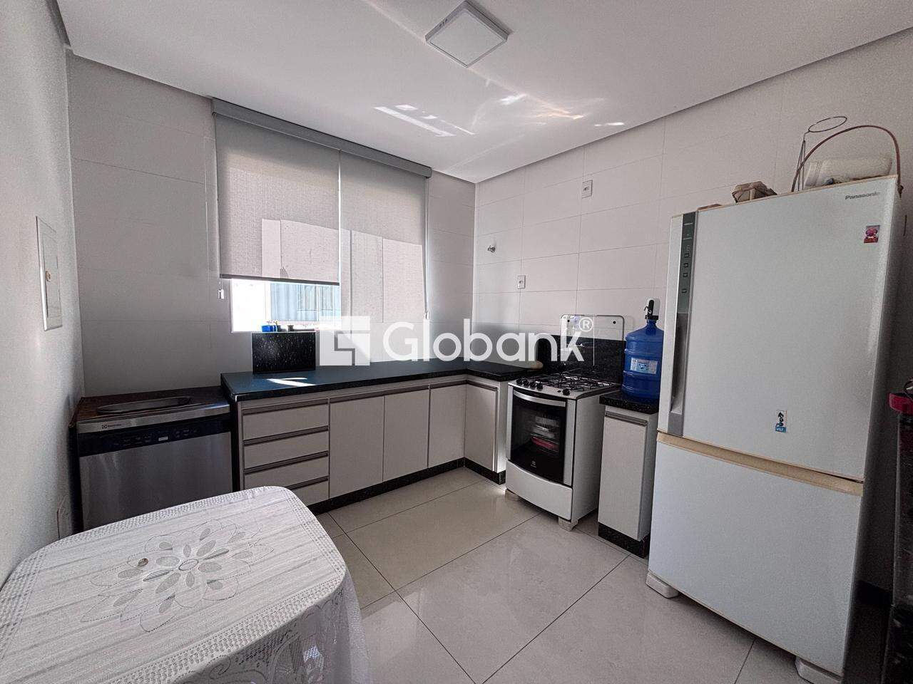 Apartamento 3 quartos para aluguel Ibituruna 148m² Montes Claros MG: Cozinha