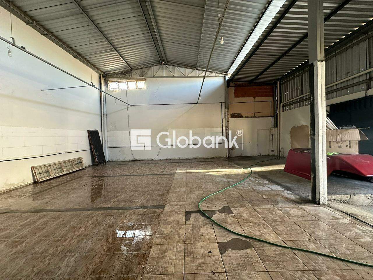 Galpão para aluguel Vera Cruz 190m² Montes Claros MG: 