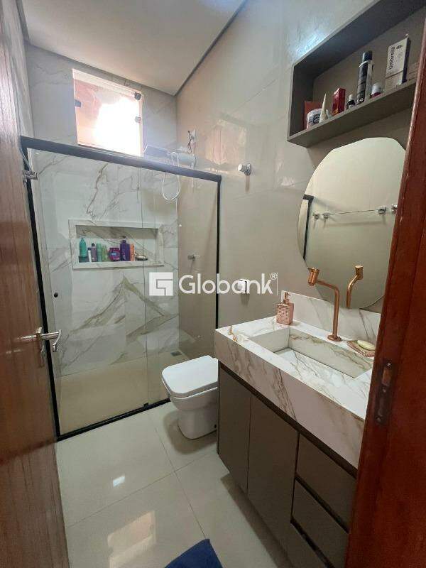 Casa 3 quartos à venda Alcides Rabelo 100m² Montes Claros MG: 