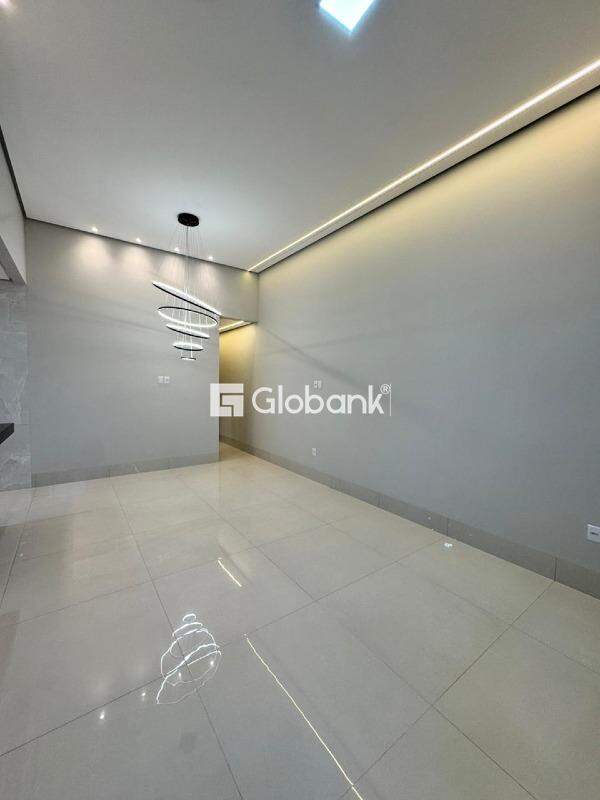 Casa 3 quartos à venda Delfino Magalhães 110m² Montes Claros MG: 