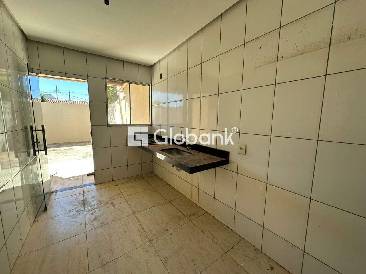 Casa 3 quartos para aluguel Acácias 70m² Montes Claros MG: 