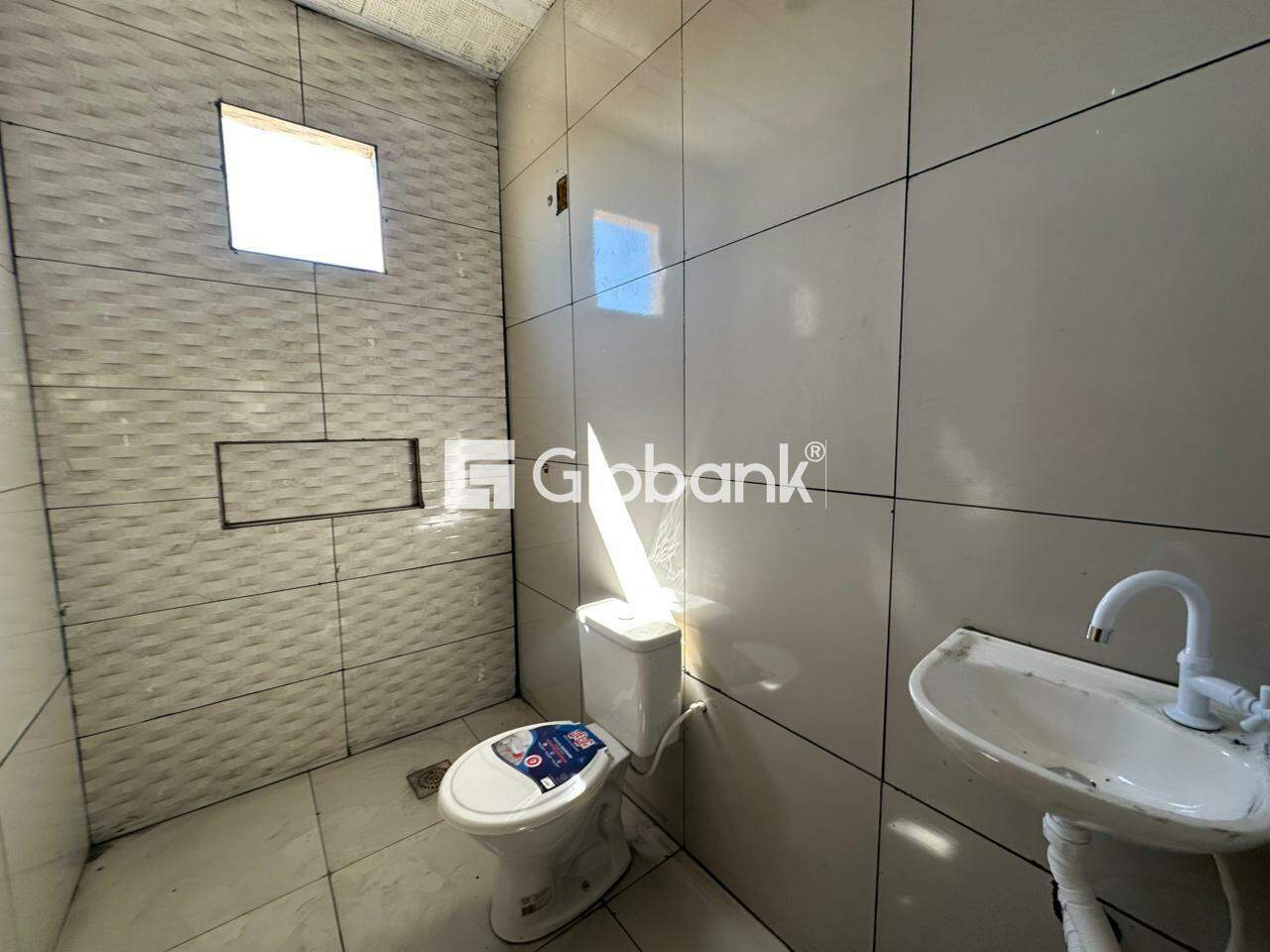 Casa 3 quartos para aluguel Acácias 70m² Montes Claros MG: 