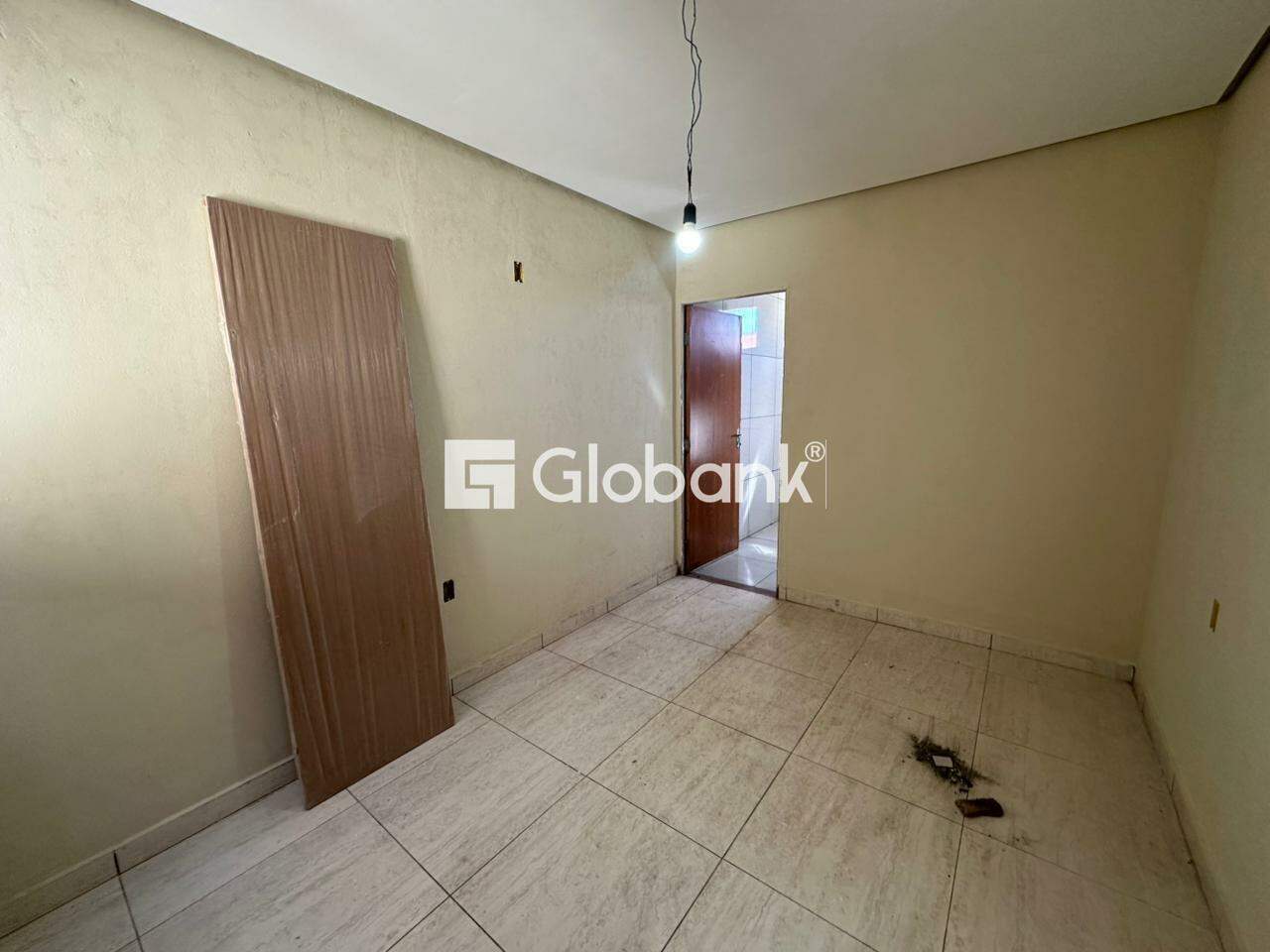 Casa 3 quartos para aluguel Acácias 70m² Montes Claros MG: 
