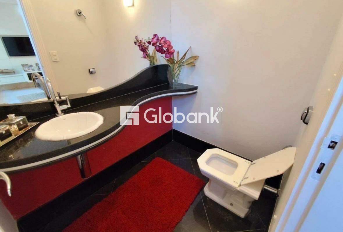 Casa 3 quartos para aluguel Melo 450m² Montes Claros MG: 