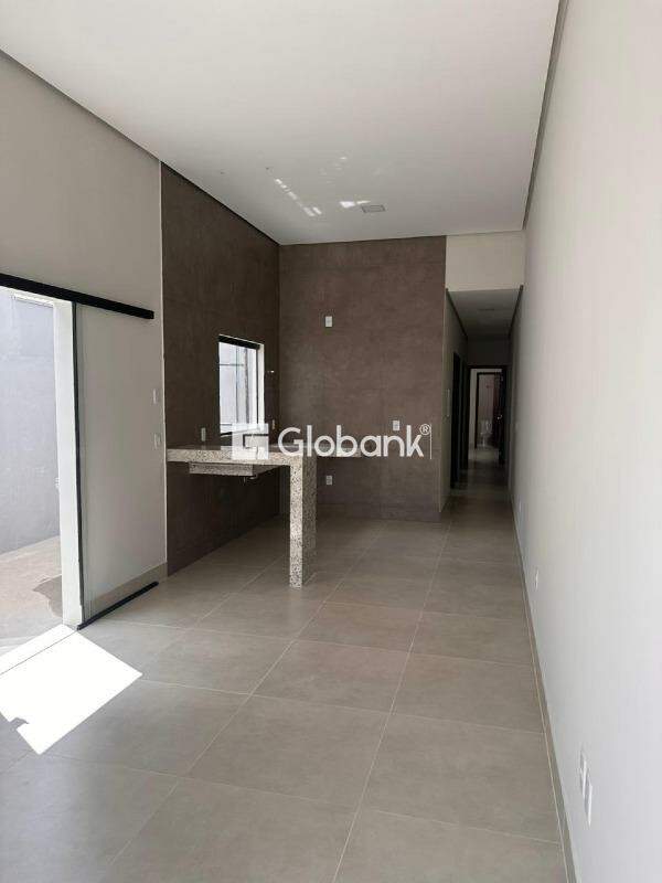 Casa 3 quartos à venda Renascença 70m² Montes Claros MG: 
